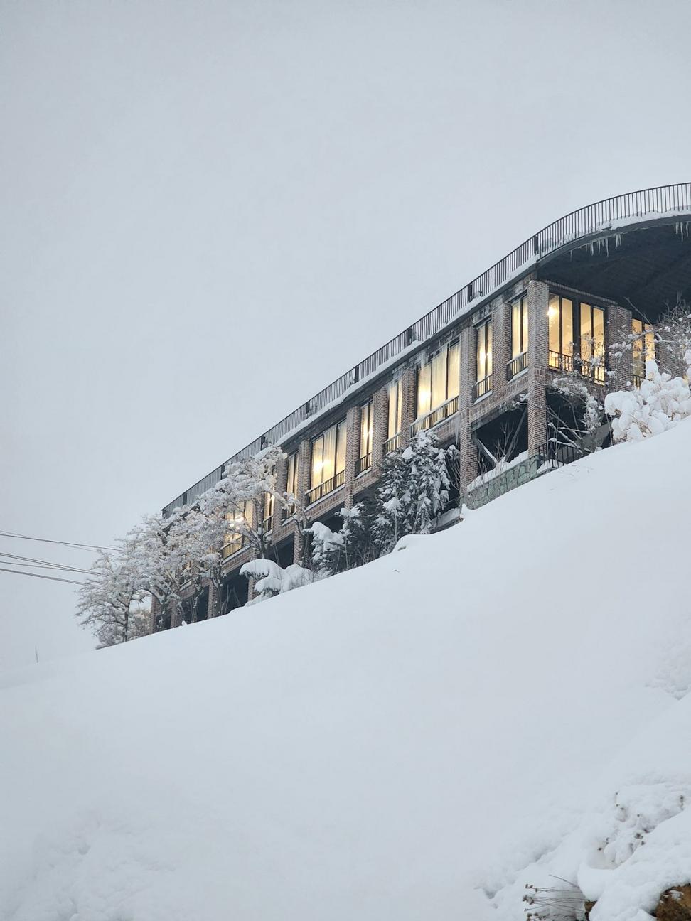 Whitehorse Residence
